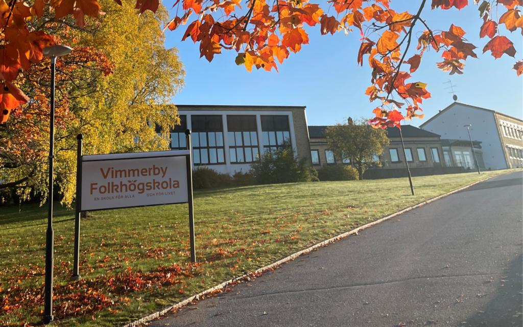 Höstbild på vimmerby folkhögskola